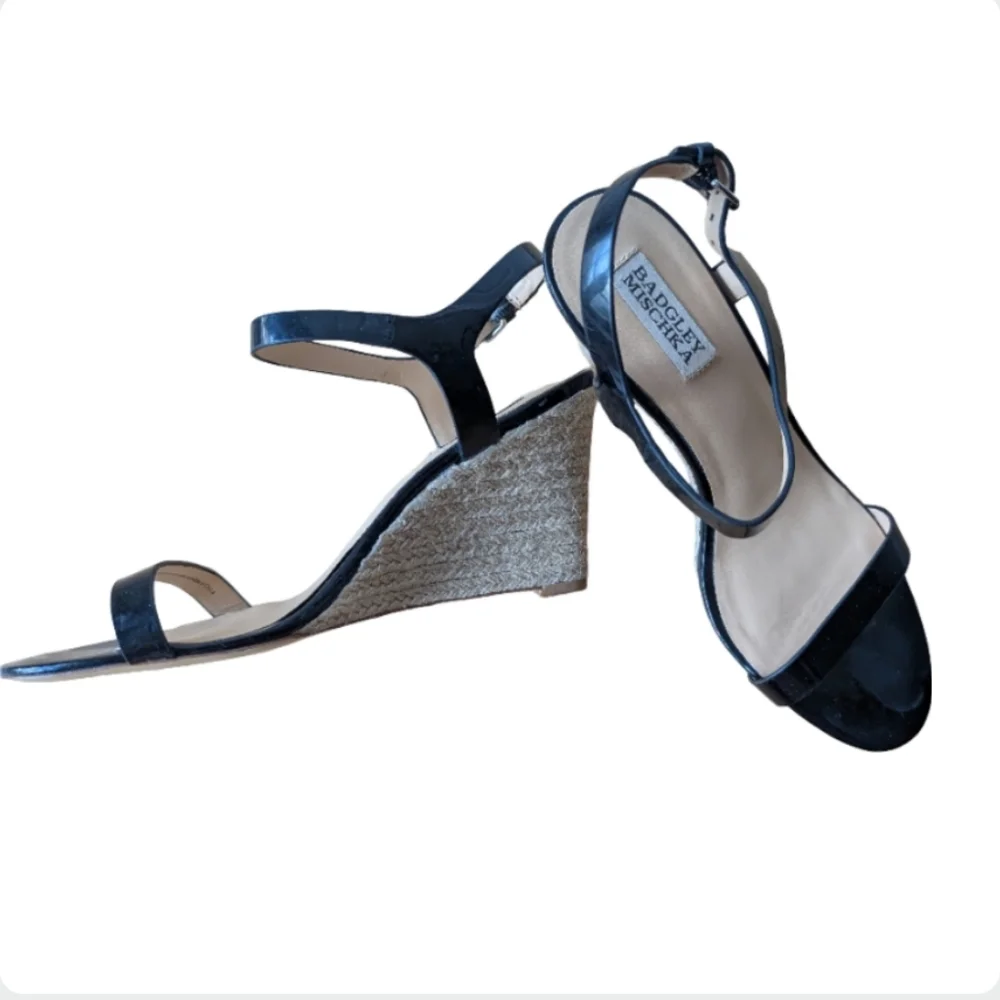 Badgley Mischka Black Patent Leather Espadrille Wedge Sandals Size 8.5